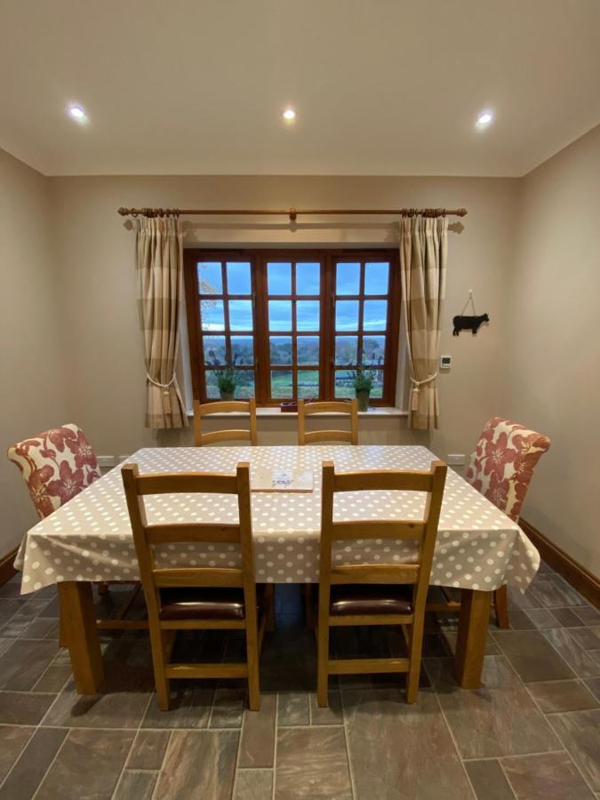 Carrick Beg Self Catering Holiday Accommodation With Hot Tub Sulby  Exterior photo